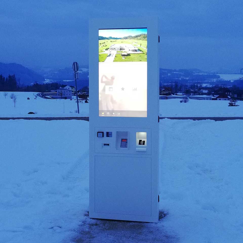 SELF-SERVICE TECHNOLOGY FOR GOLF COURSES IN AUSTRIA