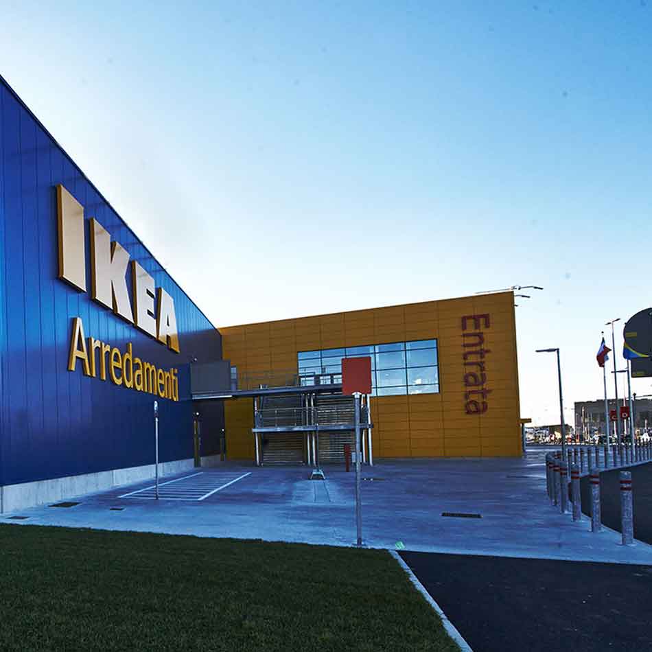 INTERACTIVE KIOSKS FOR IKEA CLIENT REGISTRATION IN CYPRUS