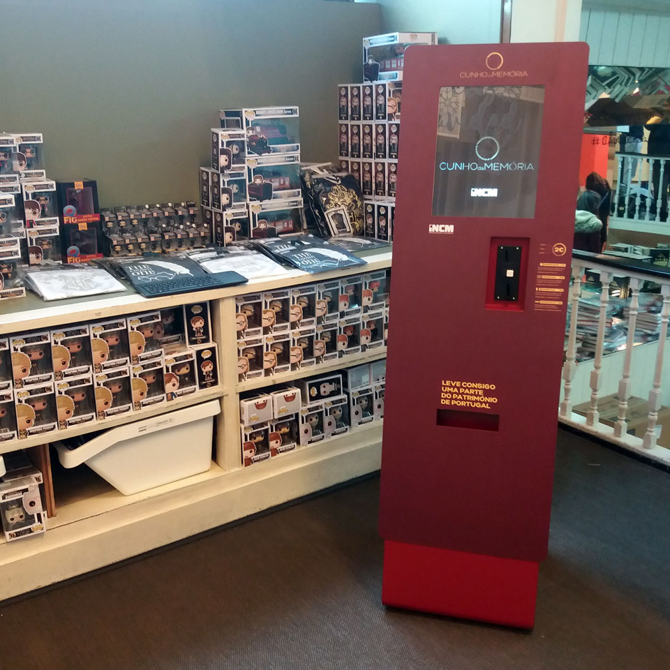 LIVRARIA LELLO: PARTTEAM & OEMKIOSKS TECHNOLOGY AND THE HERITAGE OF PORTUGAL