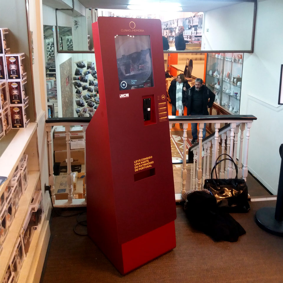 LIVRARIA LELLO: PARTTEAM & OEMKIOSKS TECHNOLOGY AND THE HERITAGE OF PORTUGAL