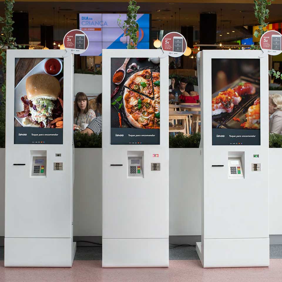 Self-service digital kiosks improve customer experience 2