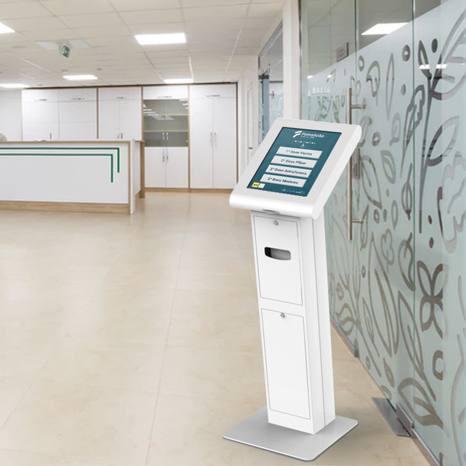 Implementation of PARTTEAM & OEMKIOSKS' QMAGINE queue management system ensures organization at the Vaccination Center of Famalicão
