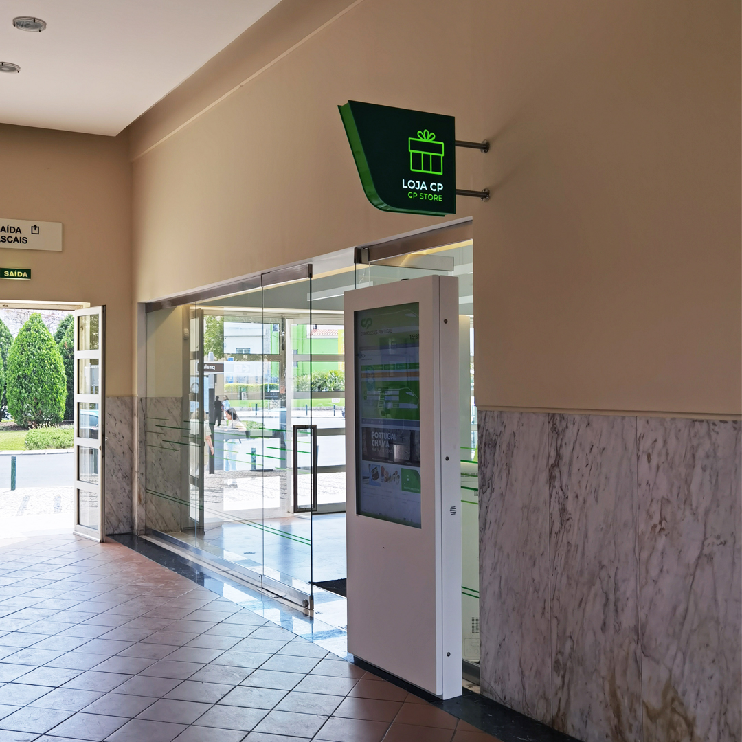 CP from Cascais improves service with PARTTEAM & OEMKIOSKS solutions 3